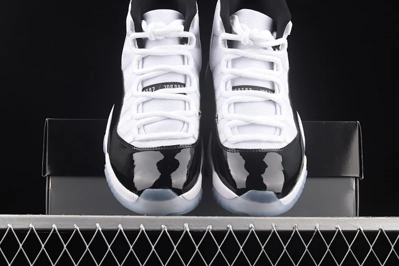 All categories Air Jordan Jordan series basketball shoes Air Jordan 11 F version Air Jordan 11Concord aj11 Concord black and white replica basketball shoes 378037-100